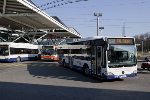 ÖV-Knoten am Terminal des Flughafens Genf (Foto: AIG)