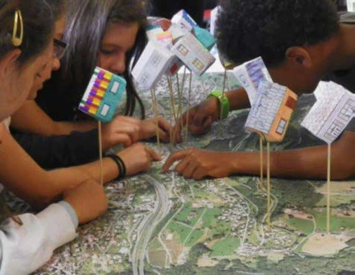 Schulwegplan in Montreux Chernex: Schulkinder beteiligen sich an der Analyse (Foto: Bureau-Conseil VCS)