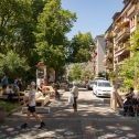 Kurzbeispiel: Bewegen, begegnen, beleben in der Begegnungszone Kyburgstrasse in Zürich