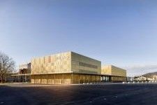 Quando l'eleganza incontra l'efficienza: la Festhalle di BERNEXPO in una tonalità di arenaria (Foto: BERNEXPO)