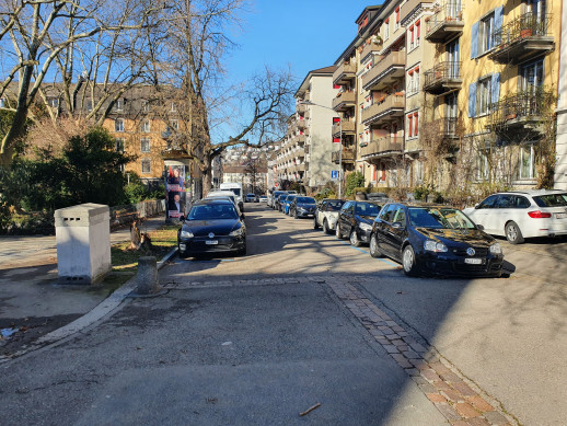 Begegnungszone Kyburgstrasse in Zürich vor der Umgestaltung (Foto: TAZ)