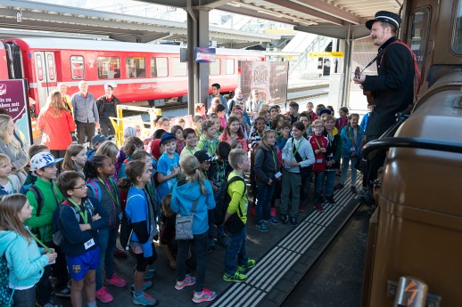 La journée des transports publics pour les enfants du 22.09.2016 à Coire (photo: CarPostal)