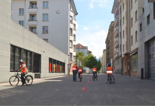 Una nuova relazione al proprio corpo ed allo spazio tramite la bicicletta (Foto: UNIL)