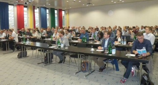 Cent experts de la circulation se sont réunis lors du 13e colloque de recherche du SVI à Olten (Photo : SVI)
