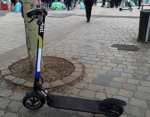 Les trottinettes en free floating se multiplient dans les villes européennes.  (Photo: Wikimedia Commons)