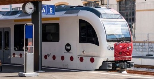 Das Bundesgericht hat die Ungültigkeit der Freiburger Standesinitiative für kostenlose öffentliche Verkehrsmittel bestätigt (Bild: tpf)