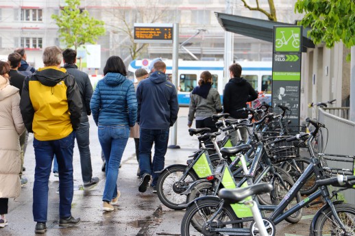 Visite de la gare de Wiedikon lors de la première conférence du Réseau interfaces multimodales (photo: Réseau interfaces multimodales)