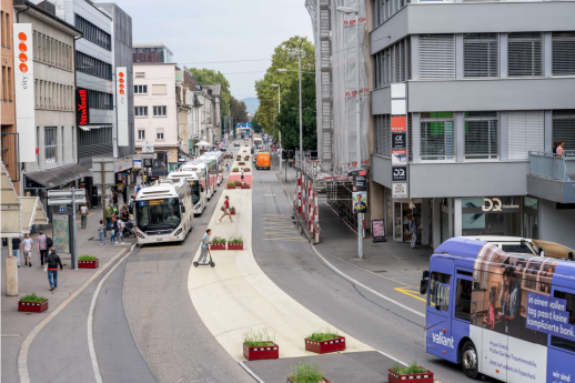 Tempo 30 auf der Bahnhofstrasse in Aarau (Foto: Stadt Aarau)